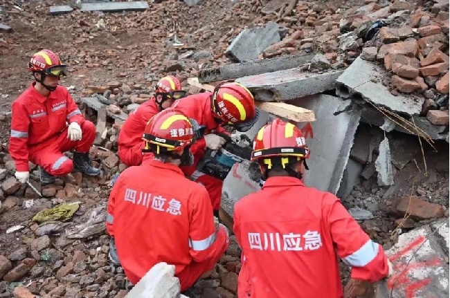 四川省2023年大震巨災(zāi)綜合實(shí)戰(zhàn)演練現(xiàn)場(chǎng)。四川省應(yīng)急管理廳供圖